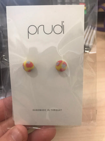 Yellow, grey & red multi kids earrings 1 pack